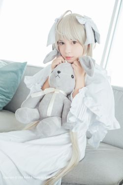 卢靖姗